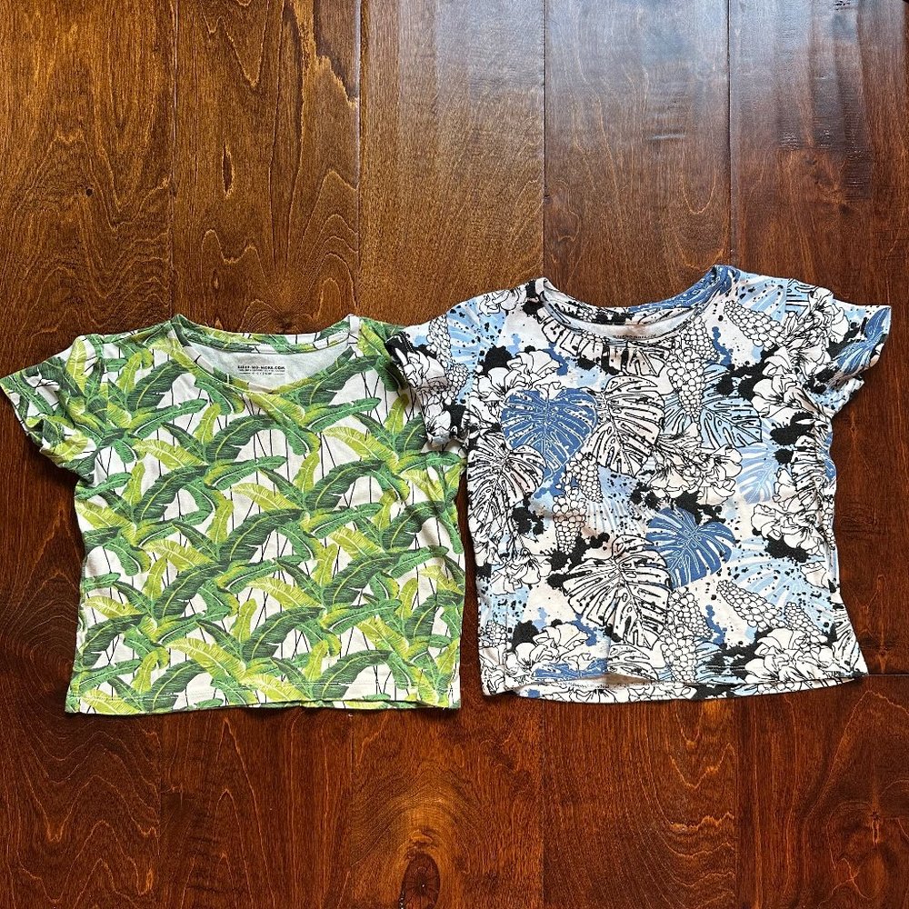 TWIN BUNDLE - 2 4-6Y Sleep-No-More 100%Cotton T-Shirts (Green or Blue Print)